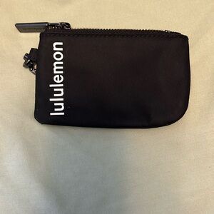 Lululemon zip pouch for keychain